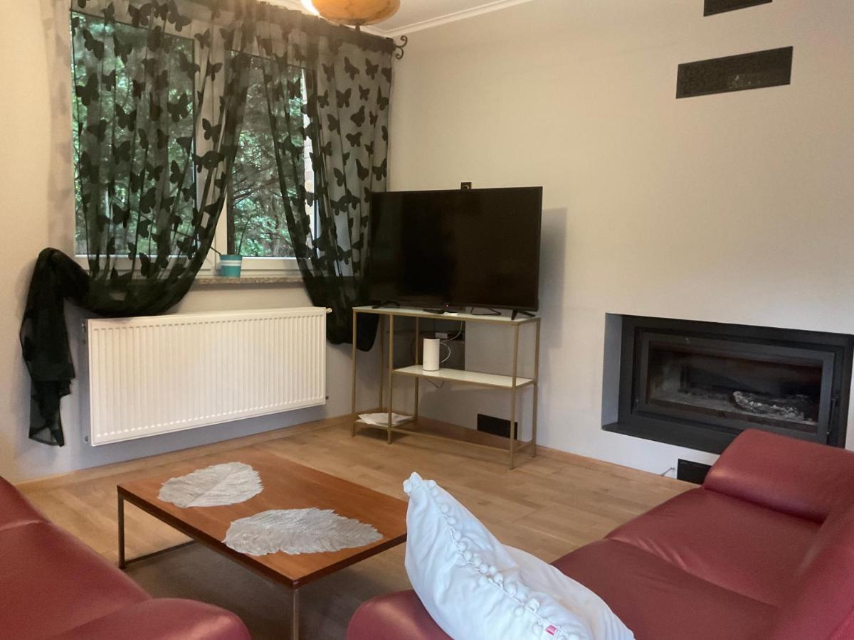 Apartamenty Jablonowa Зелёна-Гура Экстерьер фото