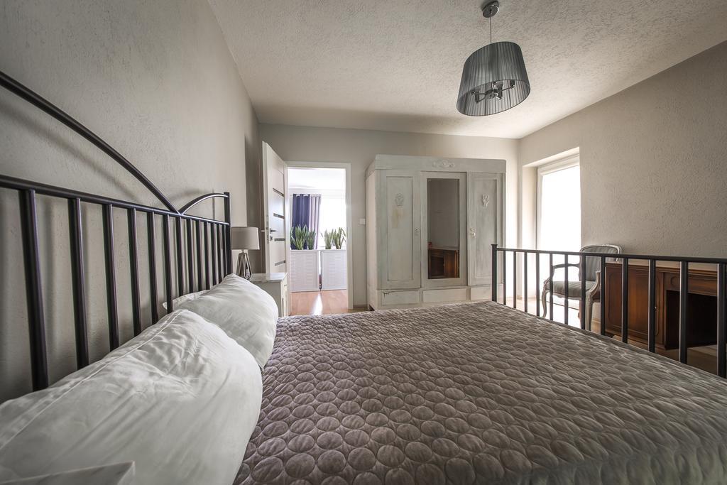 Apartamenty Jablonowa Зелёна-Гура Экстерьер фото