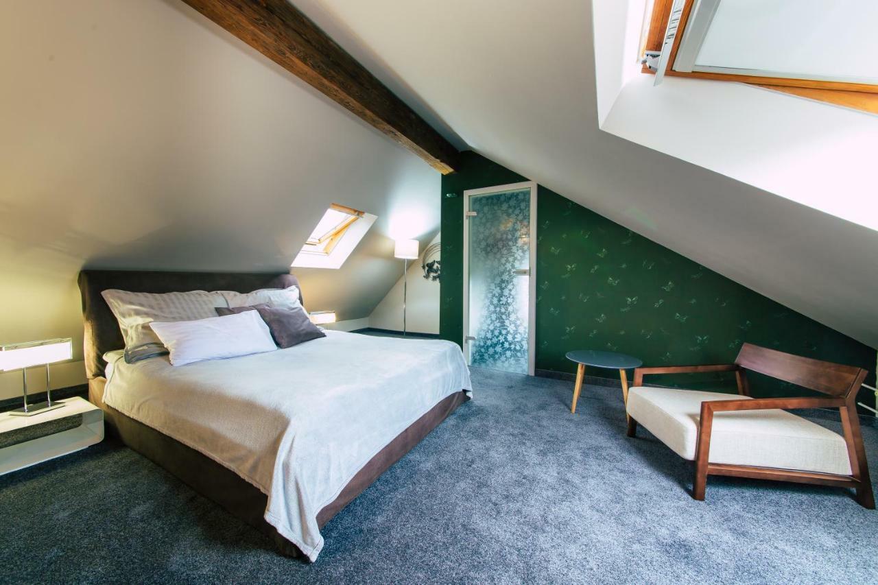 Apartamenty Jablonowa Зелёна-Гура Экстерьер фото